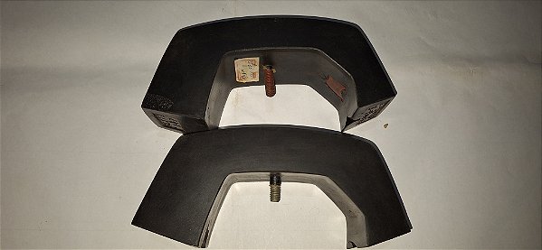 Fiat 147 77_79 Tubarão Par Batente Garra Do Parachoque Novo