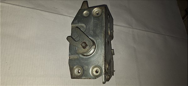 Rural Willys F75 66_81 - Fechadura da porta esquerda original