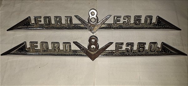 F350 V8 65_68 - Par De Emblema Do Paralamas Original Usado