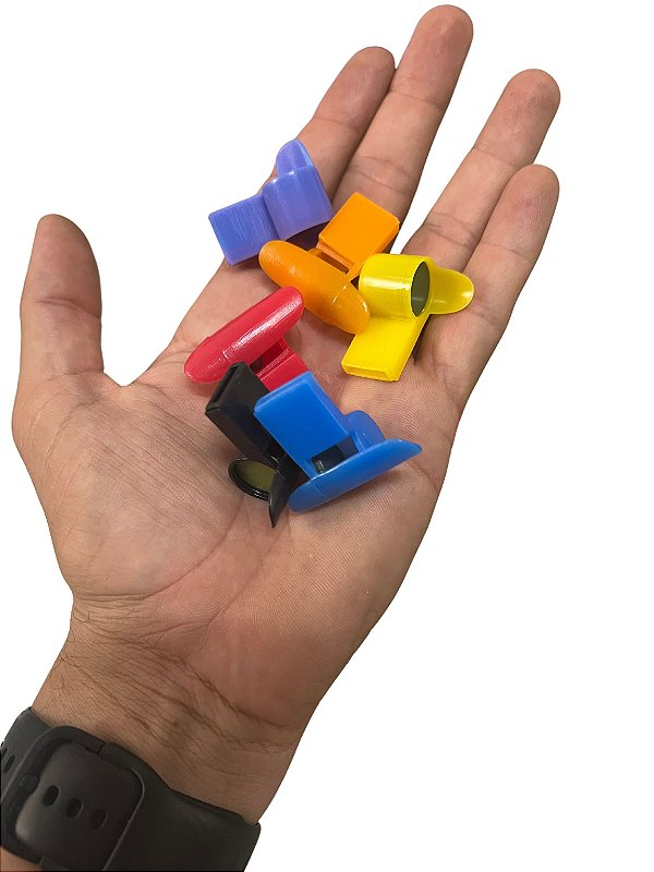 Apito Divertido Colorido Aniversário Lembrancinha Prenda Junina Gincanas - Kit Com 100 Peças