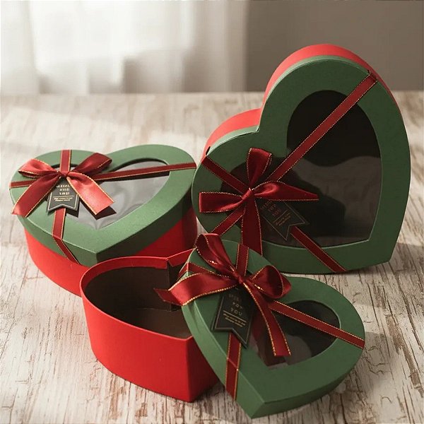 Kit 3 Caixas Coração Natal com Visor e Laço de Cetim