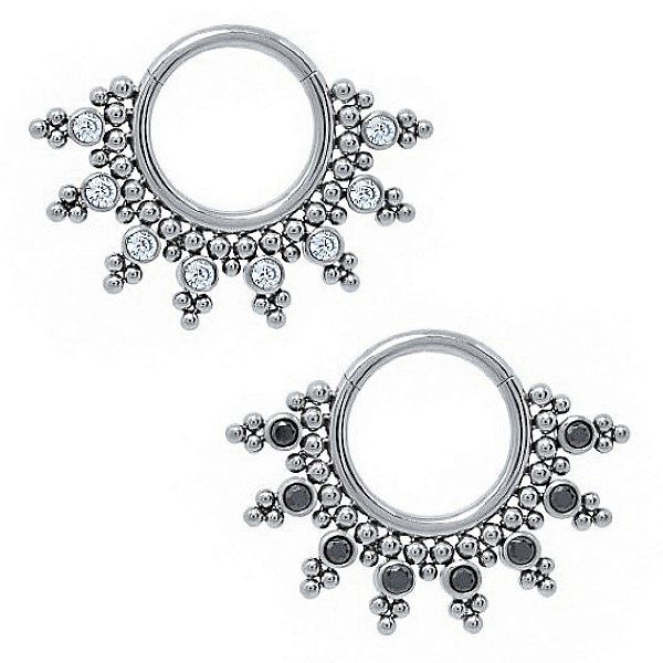 Argola Raiada de Titânio com Zircônias