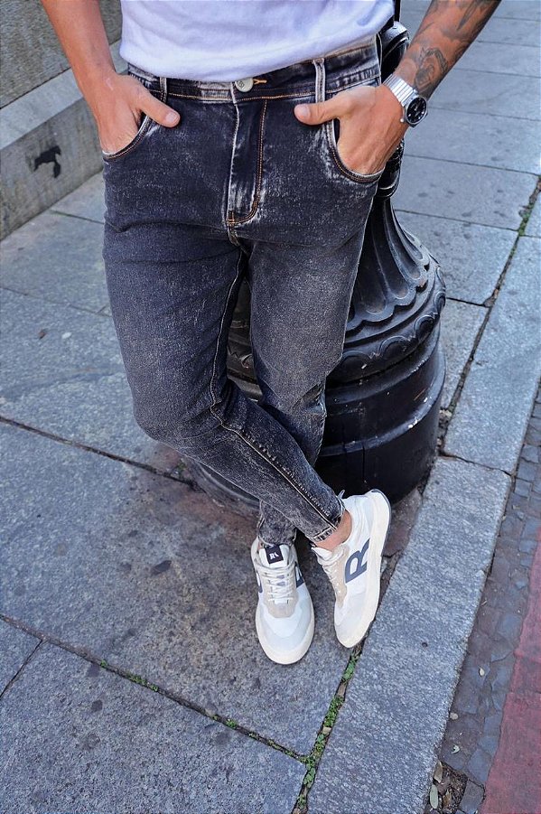 CALÇA SKINNY C/ ELASTANO