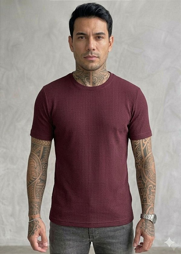 CAMISETA VISCOSE C/ ELASTANO TEXTURADA VINHO