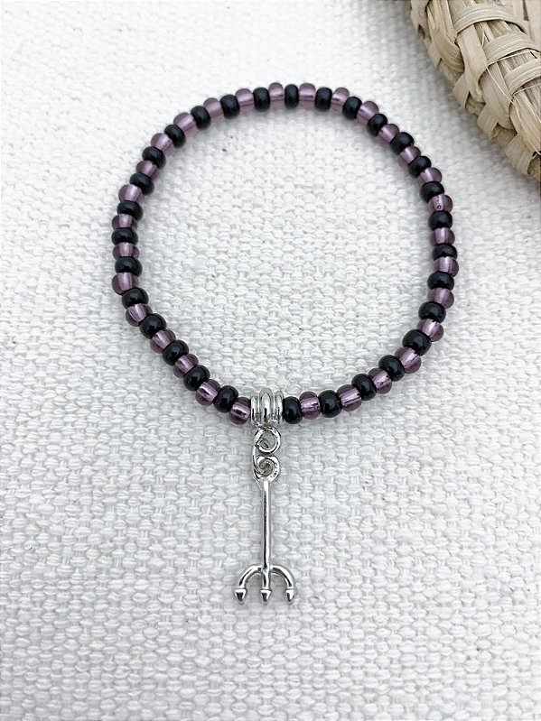 Pulseira de Pombogira – Miçangas Jablonex Preto e Lilás com Pingente Tridente Prateado ou Dourado | Umbanda e Candomblé