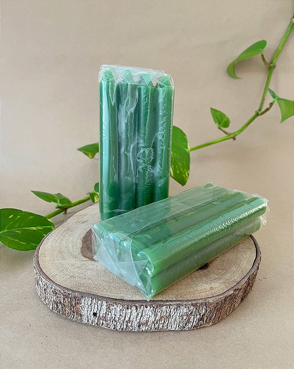 Vela Verde (8 Unid.) - Saúde, Prosperidade e Cura - 100% Parafina Virgem