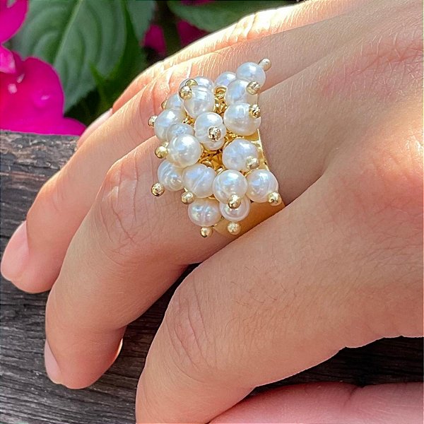 Anel ajustável pérolas barrocas.