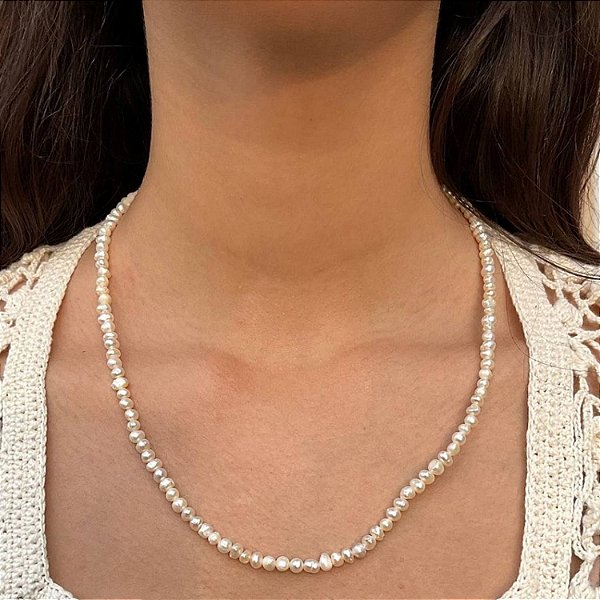 Colar de pérolas de água doce .