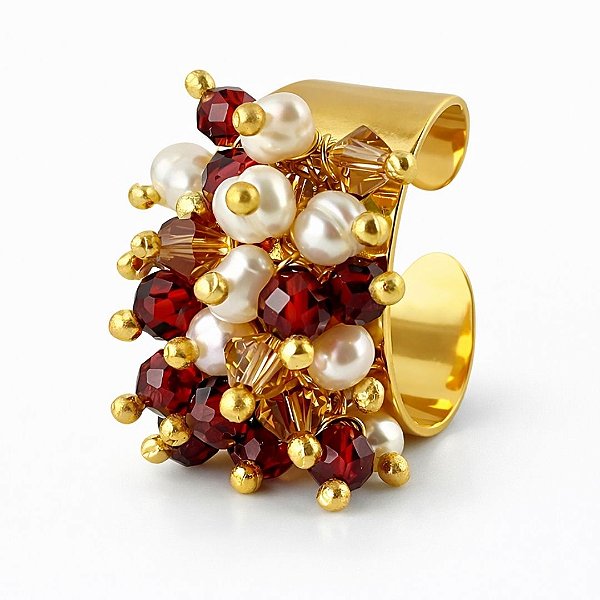 Anel “Carmim de Dendera” ( granada com pérolas de água doce )