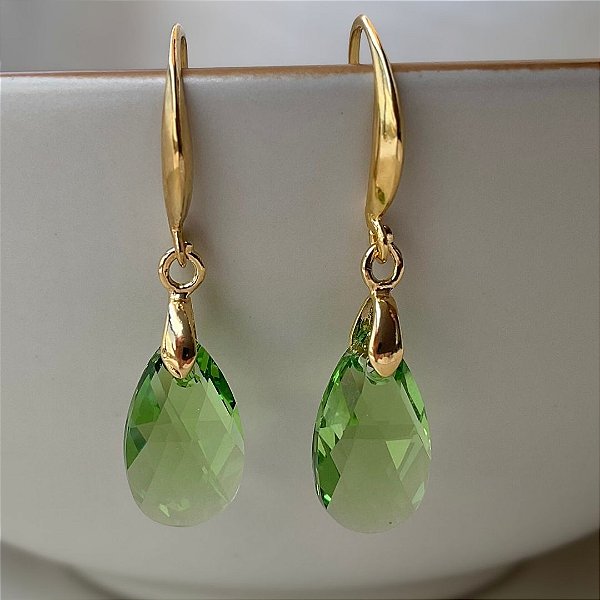 Brincos com cristal austríaco gota verde peridoto .