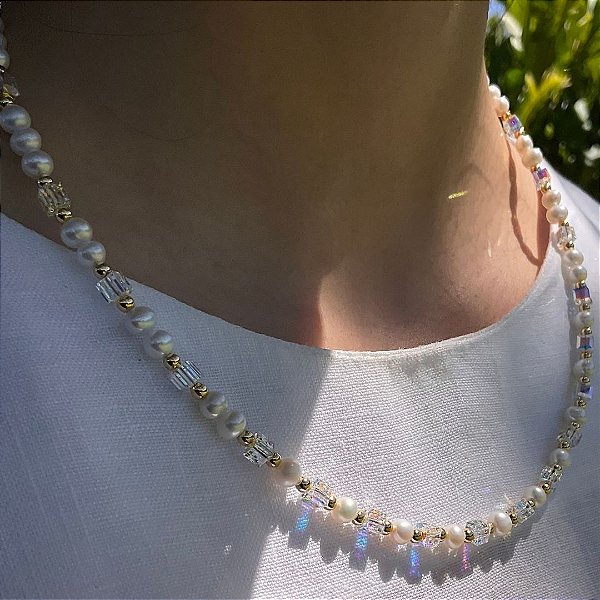 Colar “Cala degli Angeli” ( pérolas barrocas e cristais )