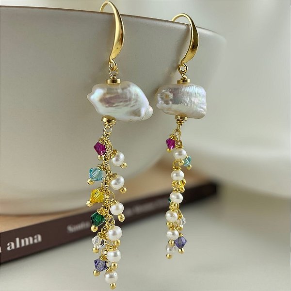 Brincos Cascata di Ravello ( pérolas barrocas e cristais austríacos )