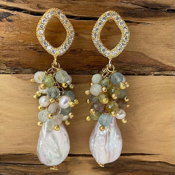 Brincos Gocce di Azzurra ( granada grossular , água marinha )