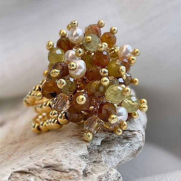 Anel Sabbia Dorata ( granada grossular e safira amarela )