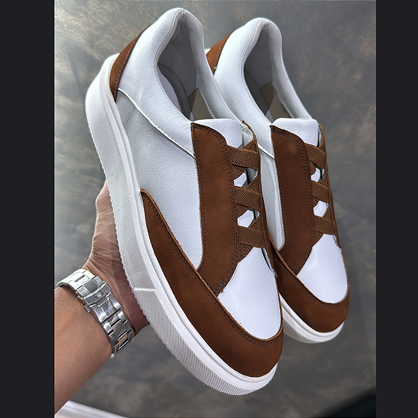 Sneaker Comfort Branco / Marrom Elastico em X