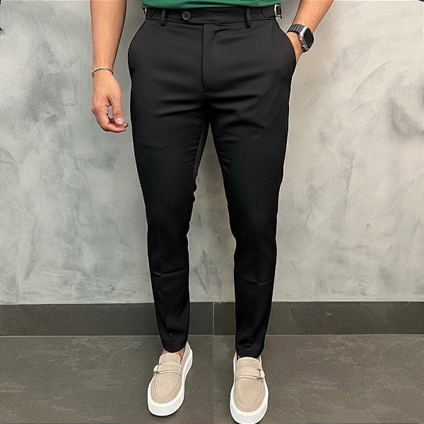 Calça Alfaiataria Slim Black com Ajuste na Lateral Manual
