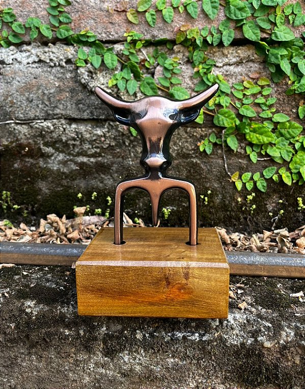 Garfo tridente bronze