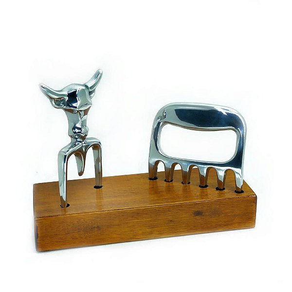 Garfo e Garra para churrasco com base