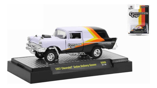 Miniatura M2 Machines 1:64 1957 Chevrolet Sedan Delivery Gas