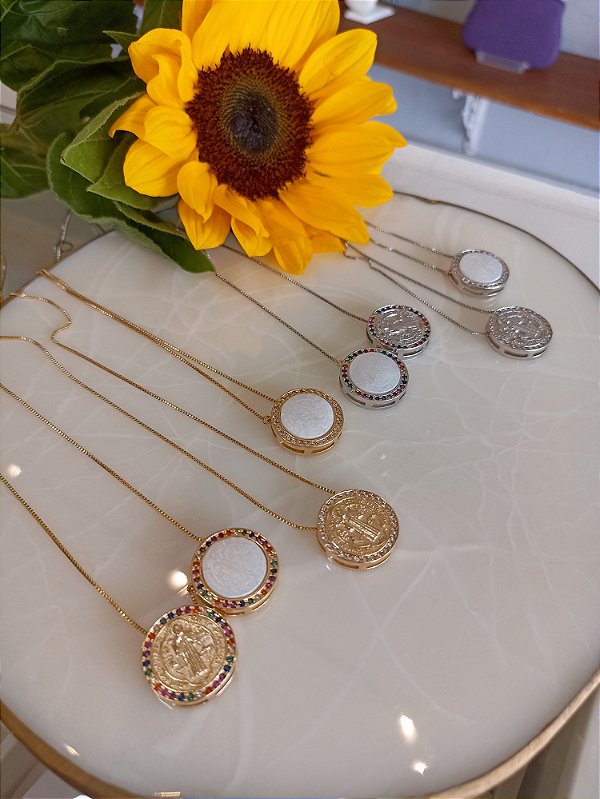 Colar escapulário de São Bento (escolha o banho)