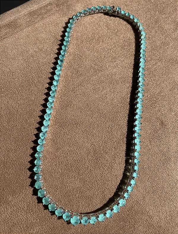 Colar riviera três garras colombiana