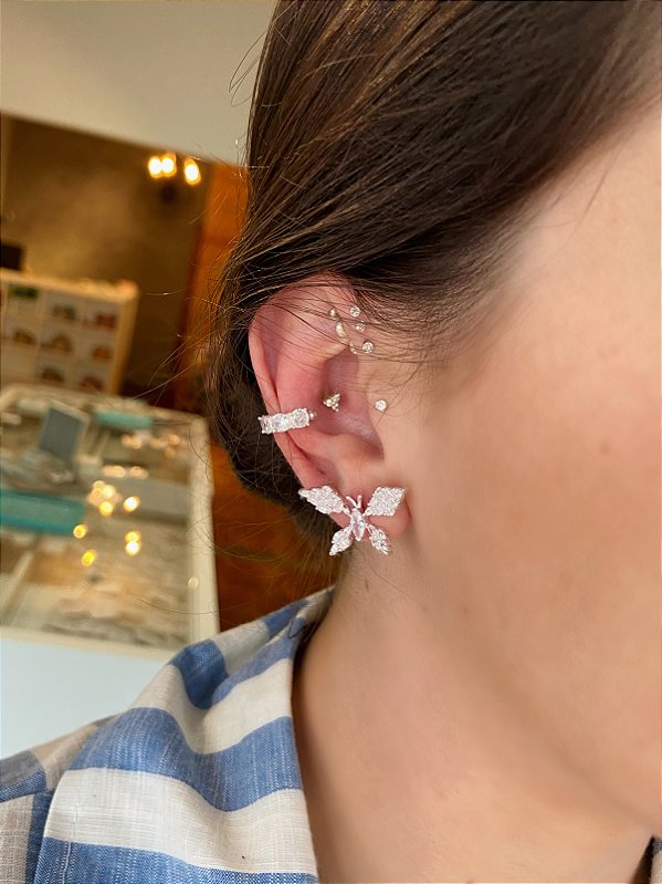 Brinco de borboleta na prata