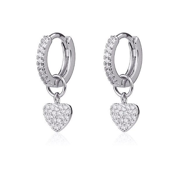 Argola com pingente de coração