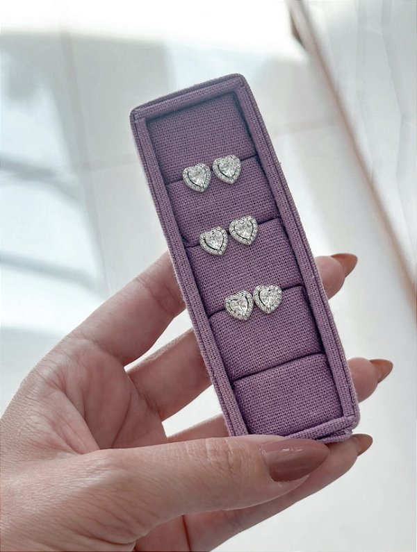 Brinco de coração na prata