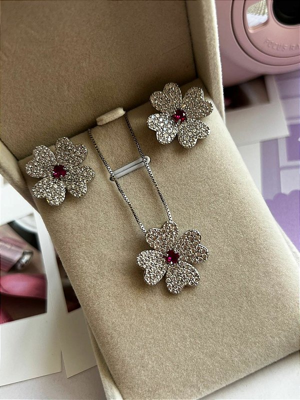 Conjunto flor semi joia banhado no rodio branco (escolha a cor)