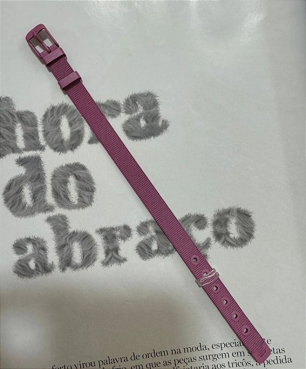 Pulseira de fita rosa