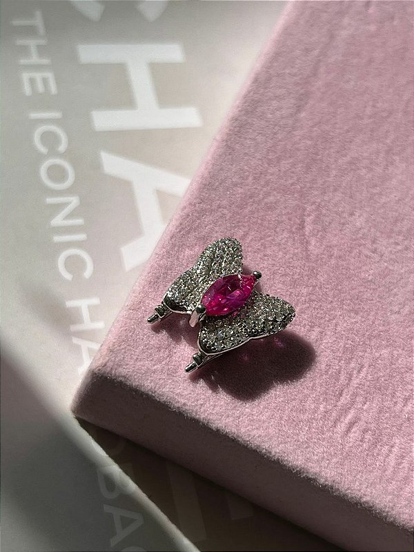 Pingente para pulseira de fita borboleta cristal e pink