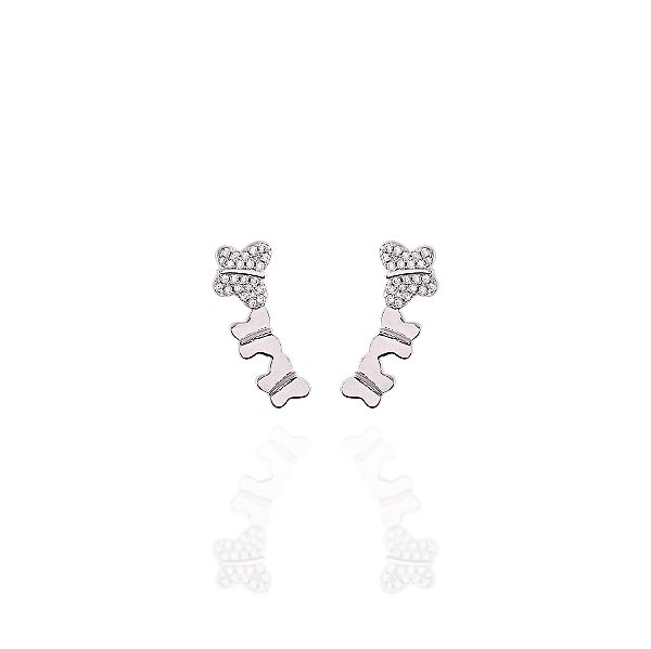 Brinco earcuff de borboletas