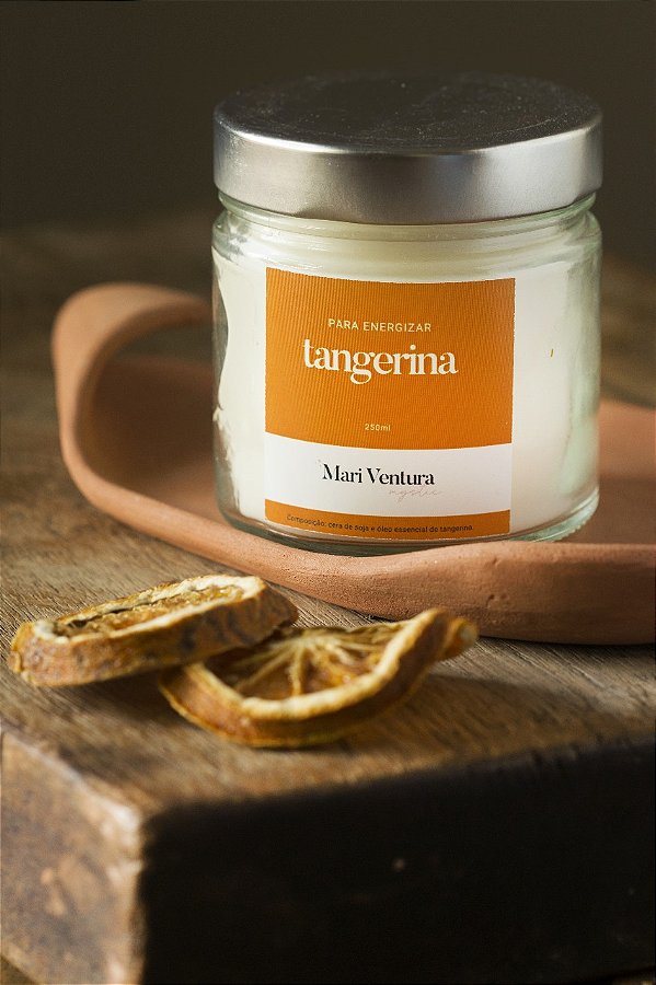 Vela aromatizada com óleo essencial de Tangerina