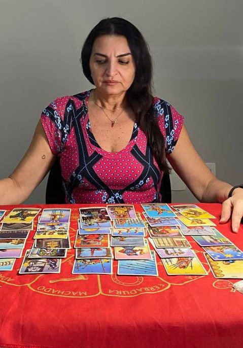 Consulta de Oráculo com Lis Khalaf - 1 hora