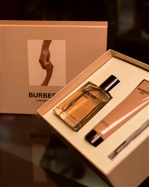 Coffret Burberry Hero (3 Produtos)