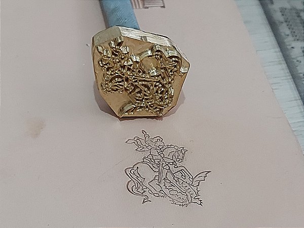 PINO LATÃO P128 SÃO JORGE 3,5CM