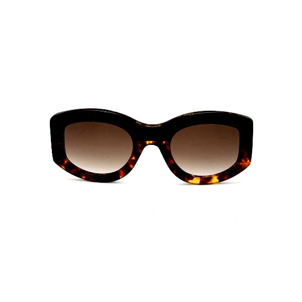 Óculos de Sol Gustavo Eyewear G60 1 em Animal Print e preto, com as hastes preta e lentes marrom. Clássico