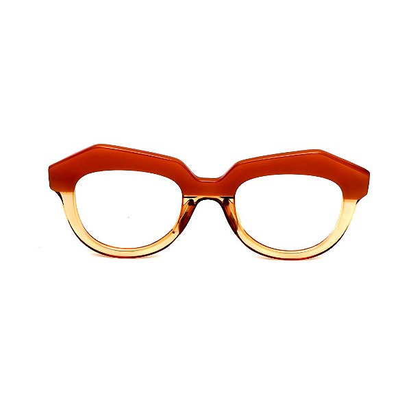 Óculos de Grau Gustavo Eyewear G37 5 nas cores doce de leite e âmbar, com as hastes em animal print.