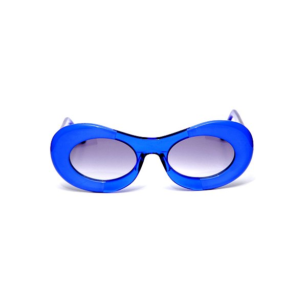 Óculos de sol Gustavo Eyewear G89 7 na cor azul e lentes cinza.
