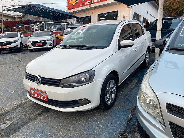Volkswagen Voyage 1.0 Total Flex 2014