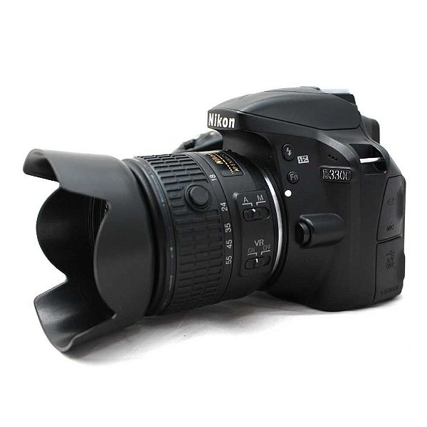 Câmera Nikon D3300 com Lente 18-55mm e Parasol Seminova