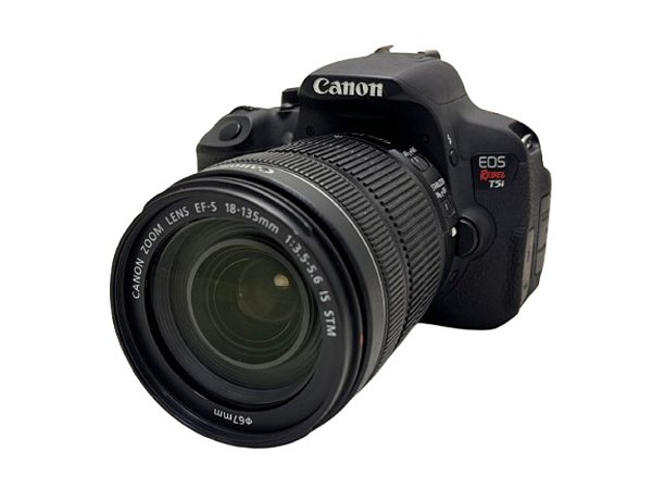 Câmera Canon EOS Rebel T5i com Lente 18-135mm IS STM Seminova