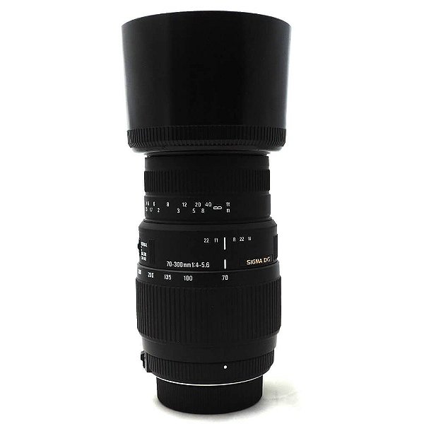Lente Sigma 70-300mm f/4-5.6 DG AF Macro e Parasol para Nikon F Seminova