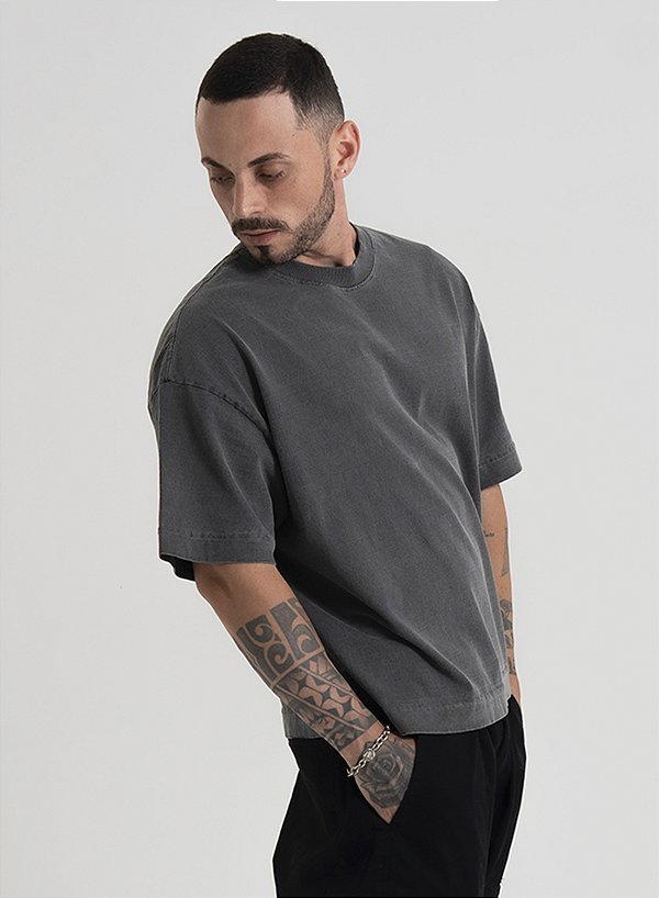 Camiseta Oversized Boxy Chumbo Unibutec