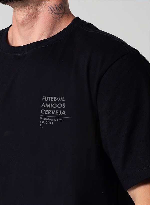 Camiseta Unibutec Basic Futebol, Amigos, Cerveja