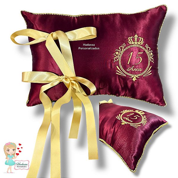 Almofada para levar sapato de debutante - Bordada