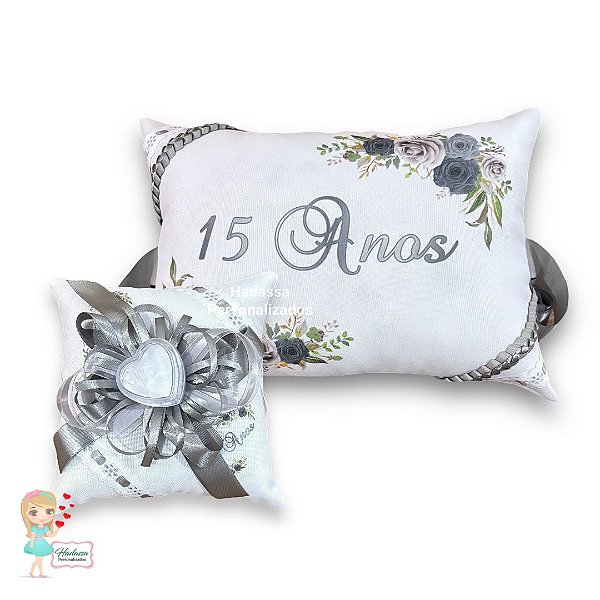 Almofada para Levar Sapato e Anel de Debutante - Floral - 15 anos