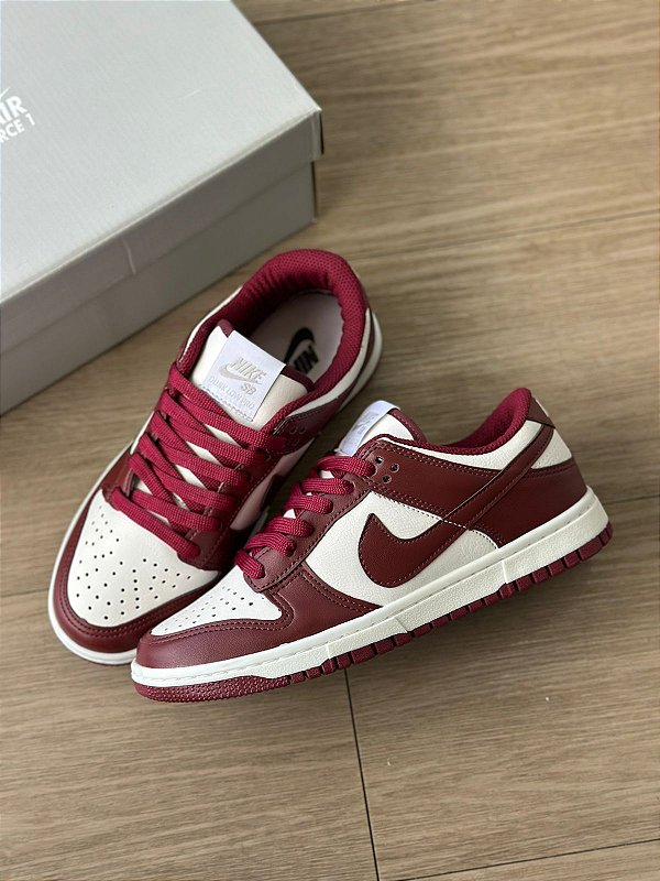 DUNK LOW SB MARSALA