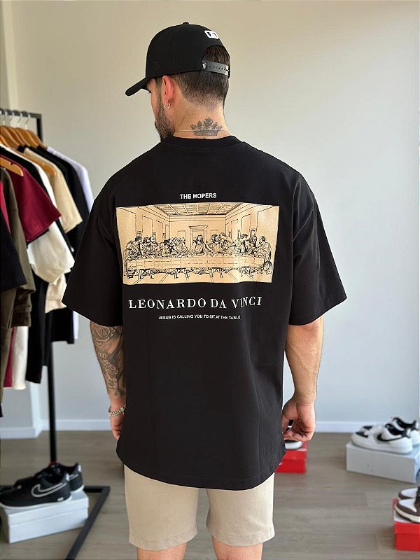 Camiseta TH Over The Table Preta