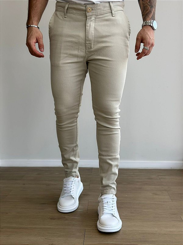 Calça Sarja Corte Alfaiataria Areia